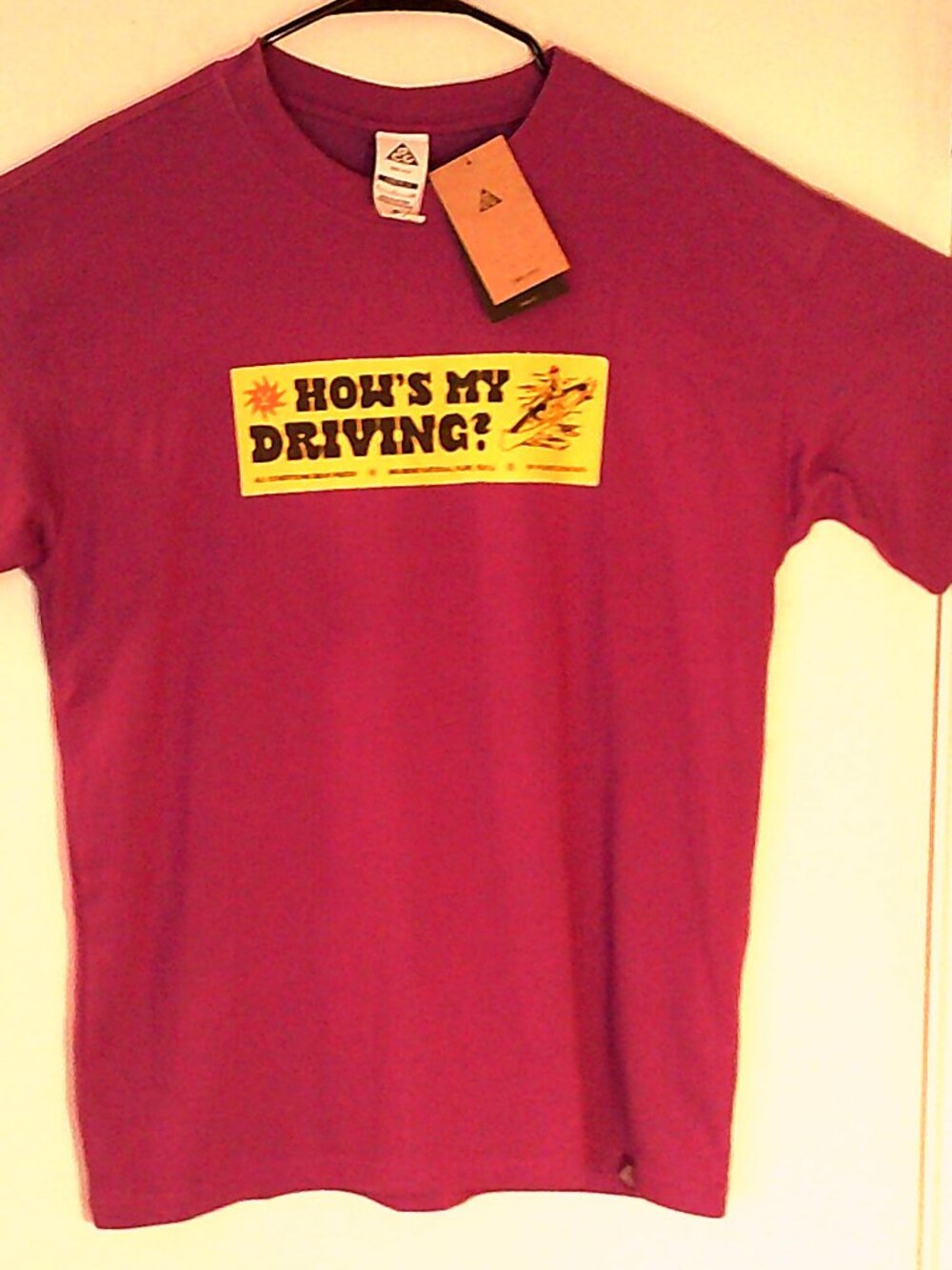 NEW NIKE DRi-FIT ACG "OC Canoe Sticker Tee" MENS BOLD BERRY T-SHIRT S HV1294-505